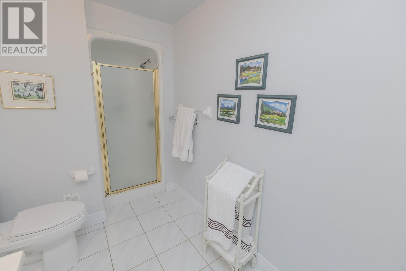 933 Lake St, Sault Ste. Marie, Ontario  P6B 6K4 - Photo 33 - SM253143