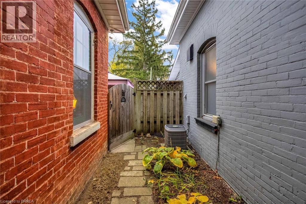 141 Alfred Street, Brantford, Ontario  N3S 5G7 - Photo 41 - 40773127