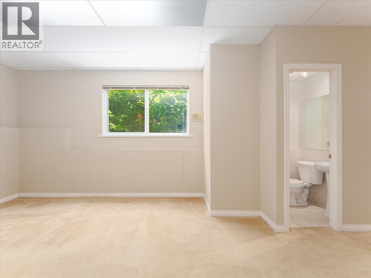 1228 Adderley Street, North Vancouver, British Columbia  V7L 1T7 - Photo 21 - R3063396