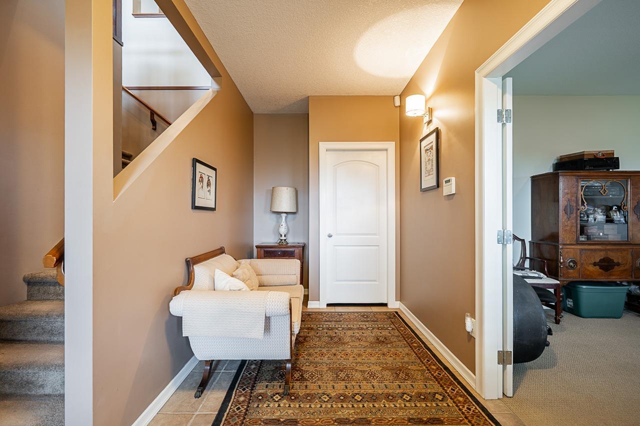 33775 Grewall Crescent, Mission, British Columbia  V2V 7B7 - Photo 3 - R3061707