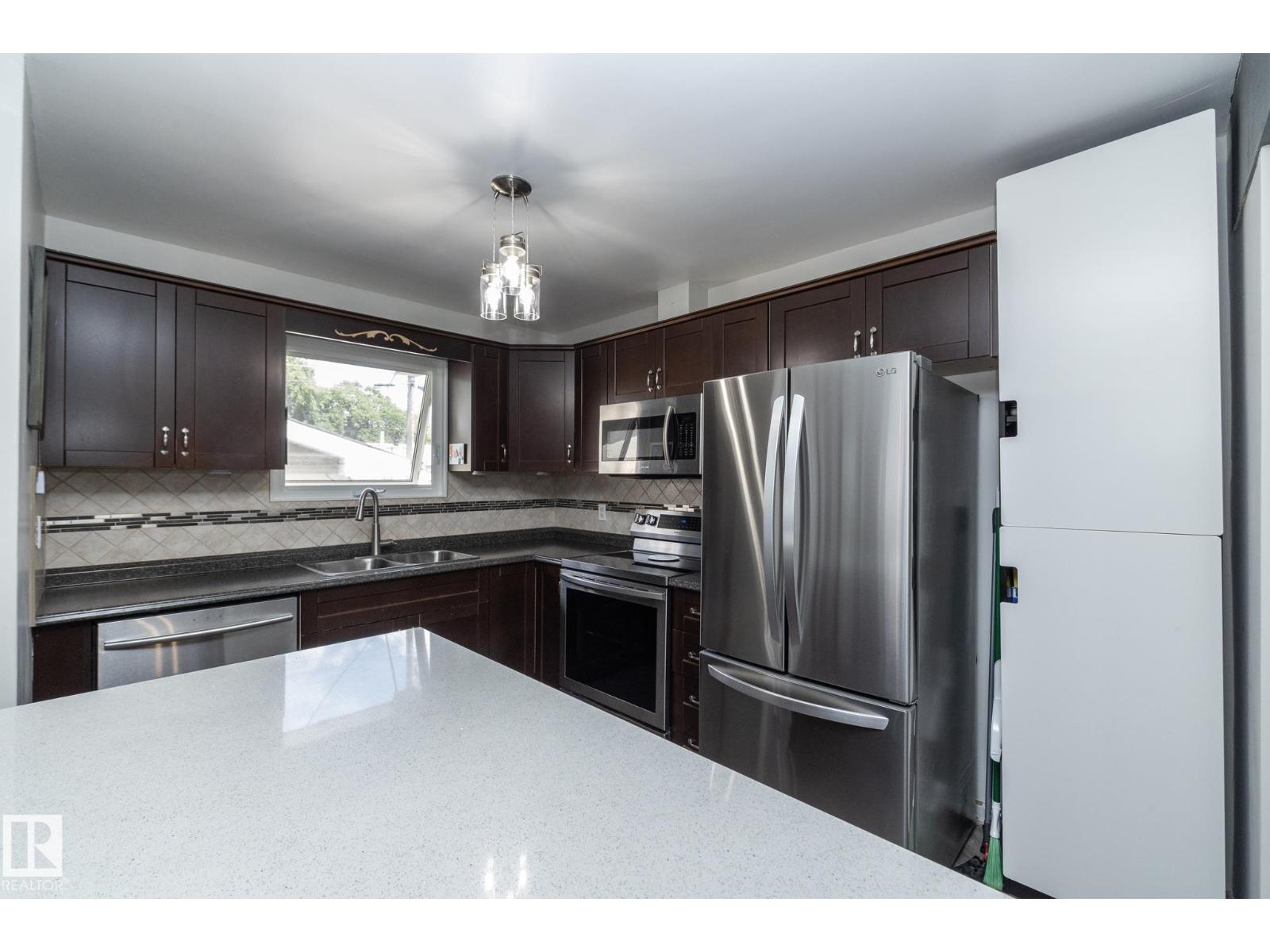 3418 120 Av Nw, Edmonton, Alberta  T5W 1K2 - Photo 18 - E4464284