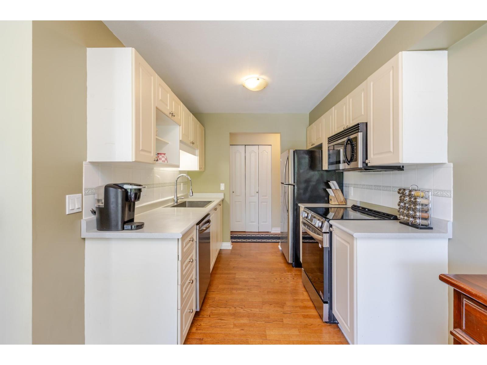 202 20433 53 Avenue, Langley, British Columbia V3A 7A6 - Photo 10 - R3020405