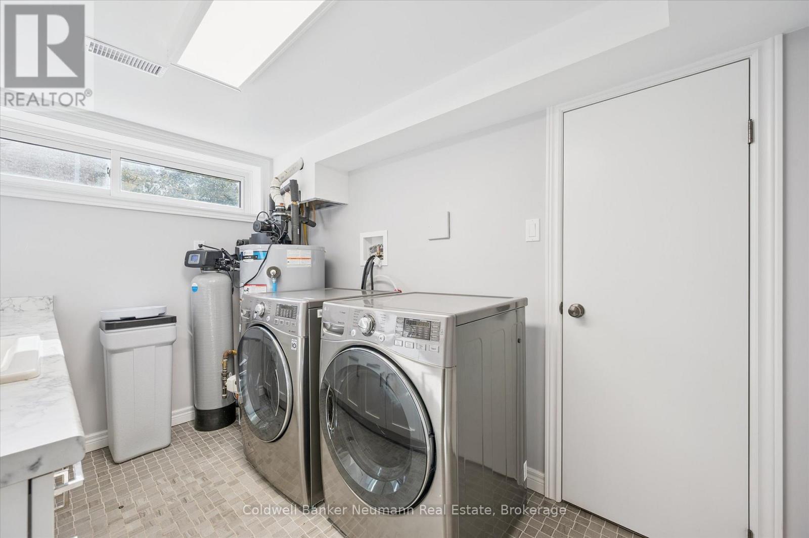 23 Collingwood Street, Guelph, Ontario  N1E 3R2 - Photo 37 - X12491248