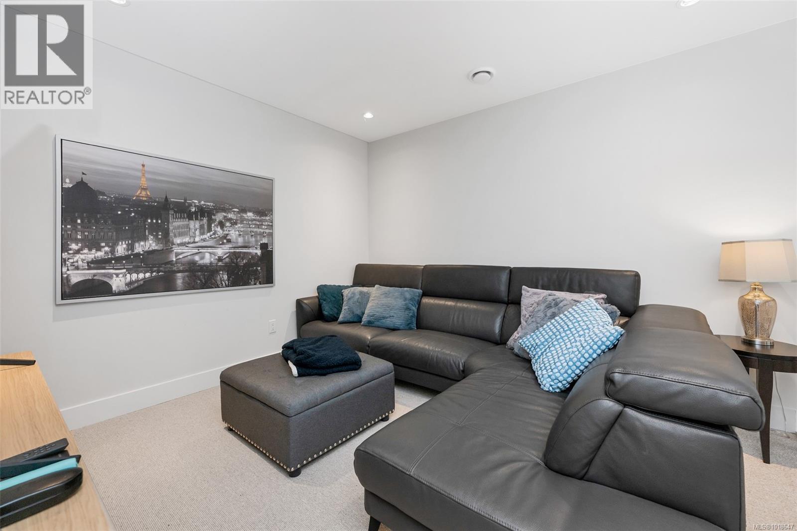 8043 Huckleberry Crt, Central Saanich, British Columbia  V8M 1K1 - Photo 25 - 1018647