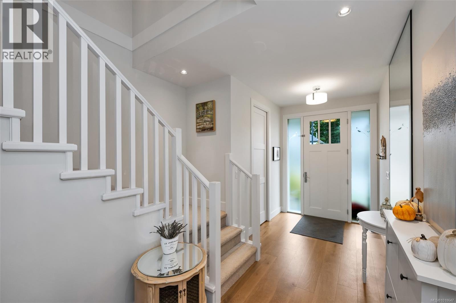 8043 Huckleberry Crt, Central Saanich, British Columbia  V8M 1K1 - Photo 28 - 1018647