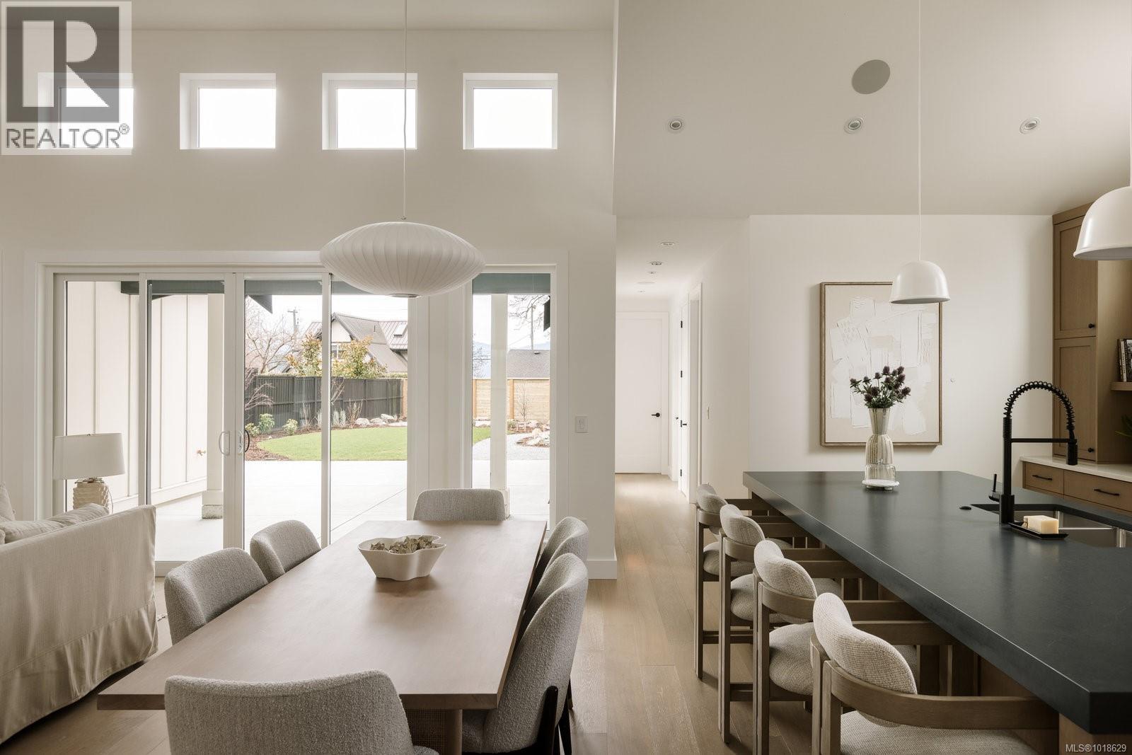 10210 Tsaykum Rd, North Saanich, British Columbia  V8L 5T6 - Photo 14 - 1018629