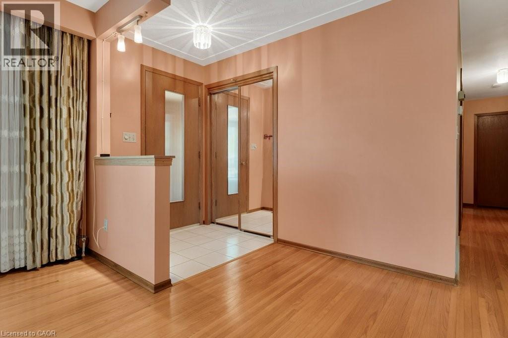 30 Leawood Drive, Grimsby, Ontario  L3M 4E2 - Photo 5 - 40769988