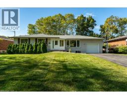 30 LEAWOOD Drive, Grimsby, Ontario