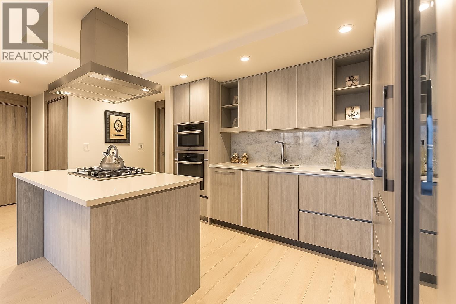 911 1768 Cook Street, Vancouver, British Columbia  V5Y 0N3 - Photo 8 - R3063327