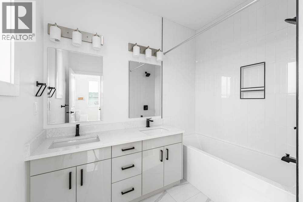 638 Cottageclub Bend, Rural Rocky View County, Alberta  T4C 1B1 - Photo 10 - A2266451