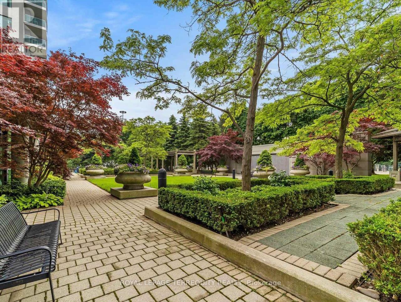 1911 - 28 Harrison Garden Boulevard, Toronto, Ontario  M2N 7B5 - Photo 24 - C12438462