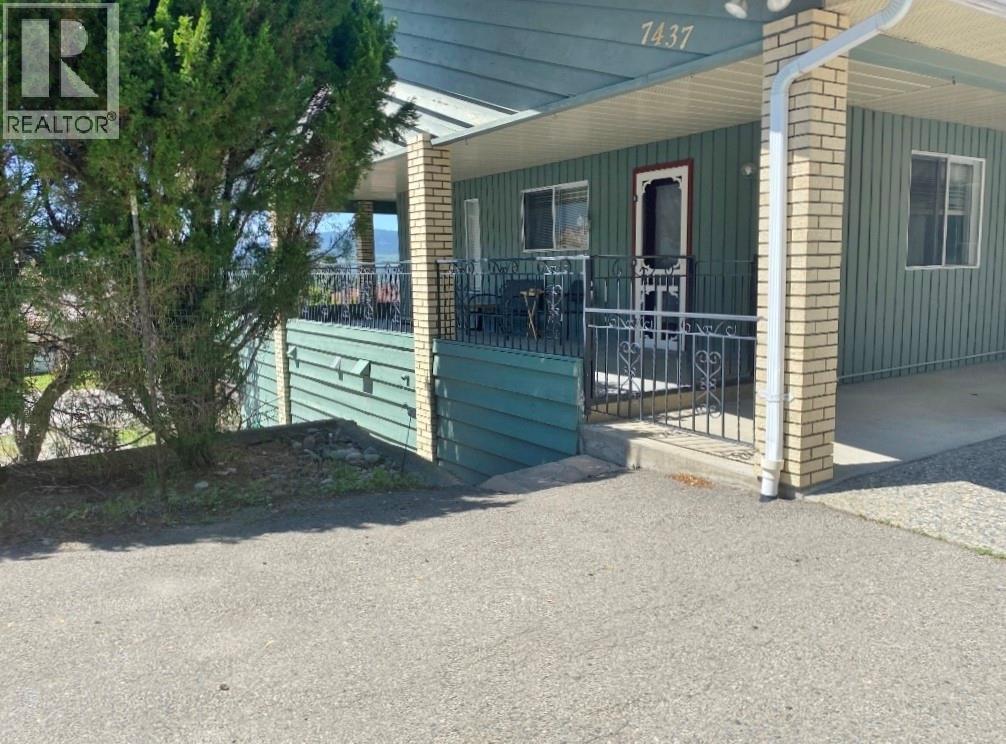 7437 VALLEY HEIGHTS Drive, grand forks, British Columbia