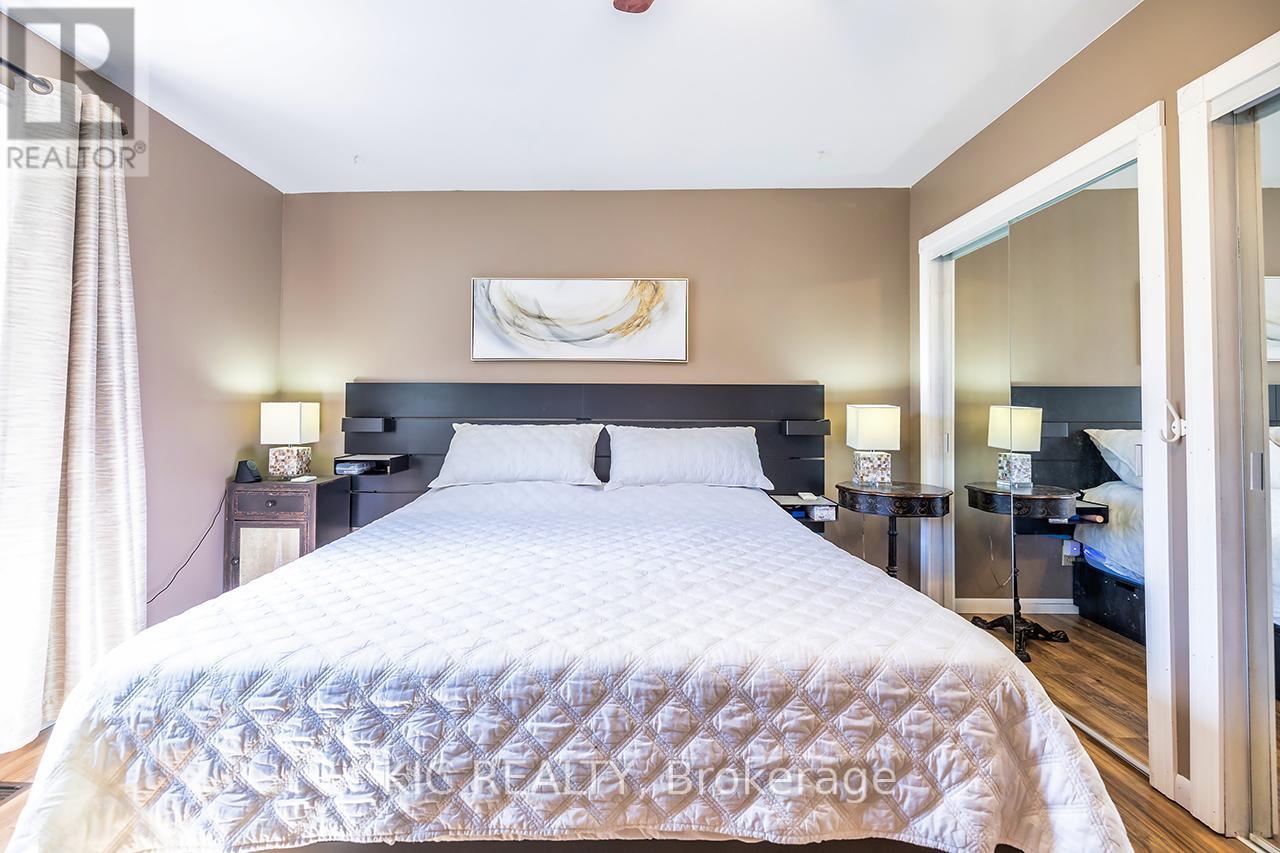 812 Frank Hill Road, Kawartha Lakes, Ontario  K9J 6X3 - Photo 15 - X12354331