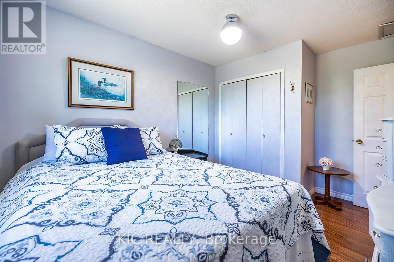 812 Frank Hill Road, Kawartha Lakes, Ontario  K9J 6X3 - Photo 17 - X12354331