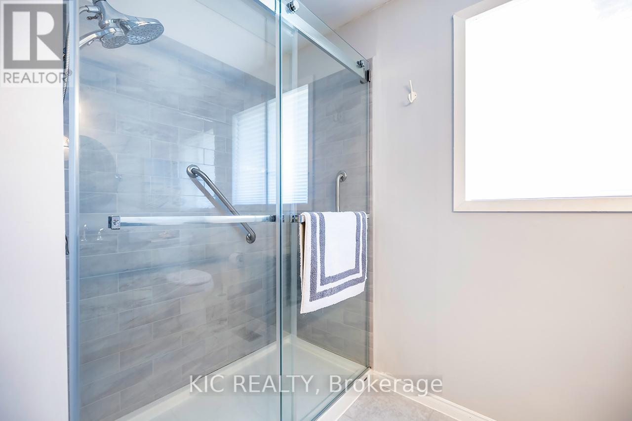 812 Frank Hill Road, Kawartha Lakes, Ontario  K9J 6X3 - Photo 20 - X12354331