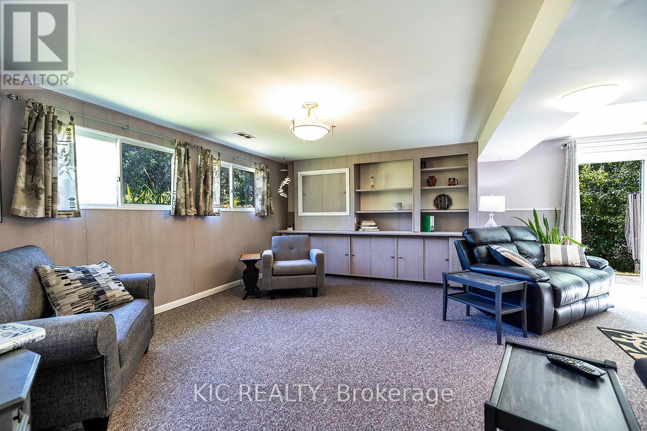 812 Frank Hill Road, Kawartha Lakes, Ontario  K9J 6X3 - Photo 24 - X12354331