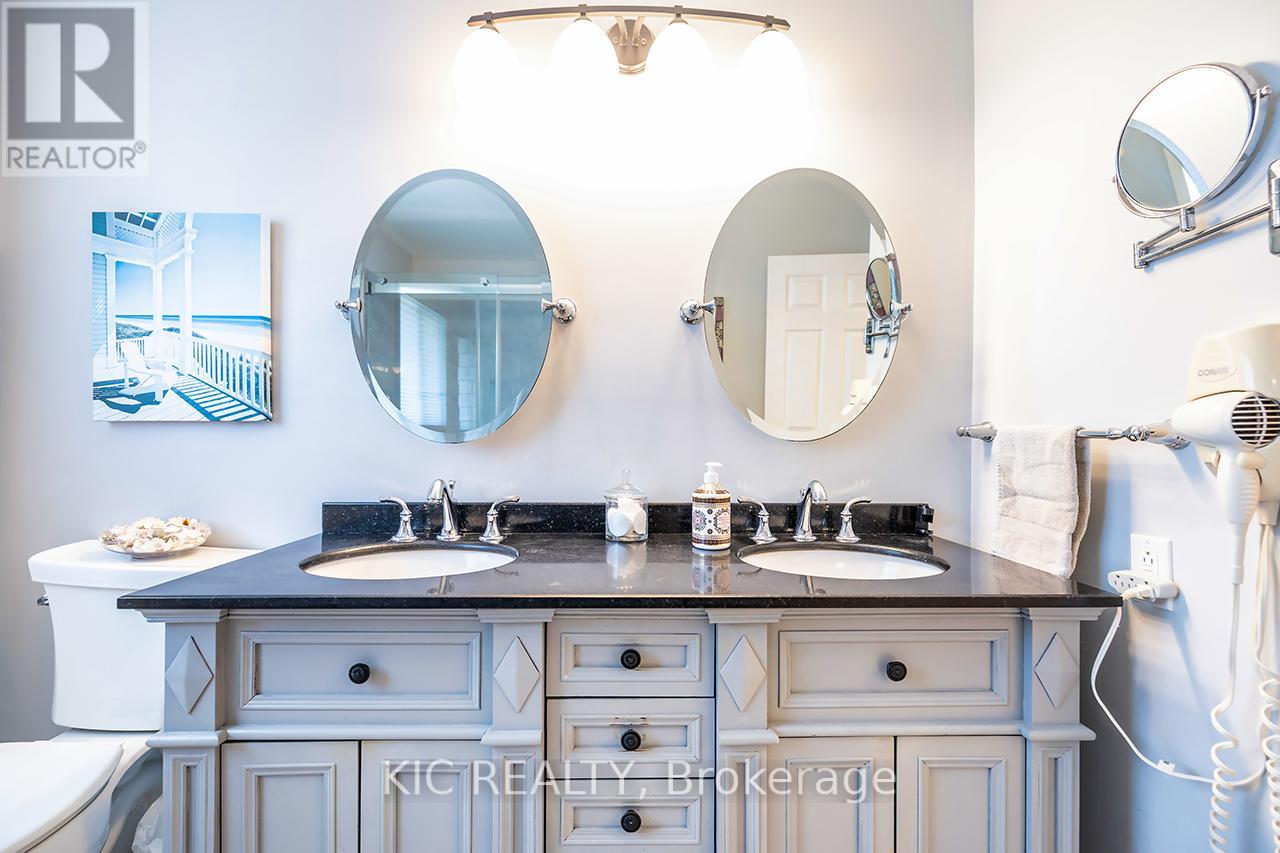 812 Frank Hill Road, Kawartha Lakes, Ontario  K9J 6X3 - Photo 18 - X12354331