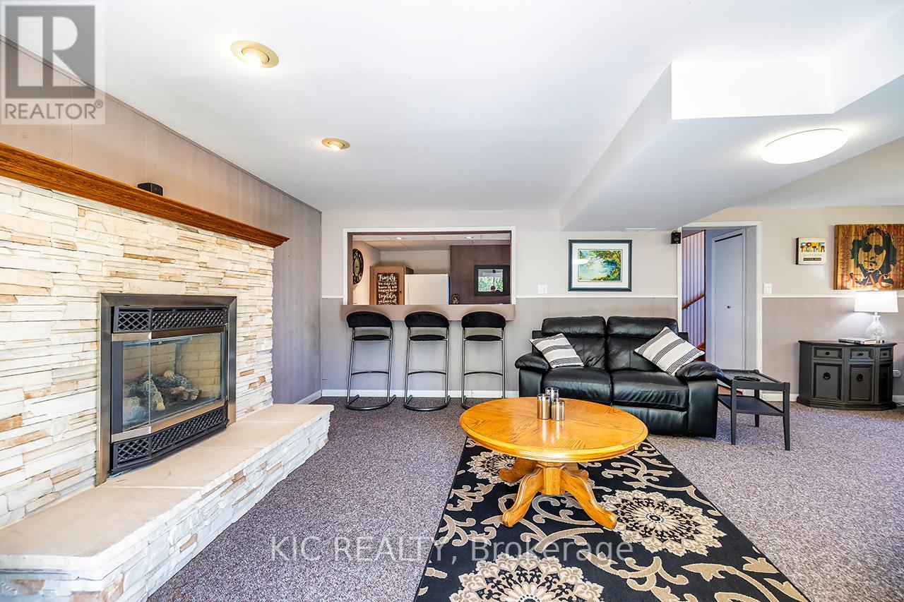 812 Frank Hill Road, Kawartha Lakes, Ontario  K9J 6X3 - Photo 25 - X12354331