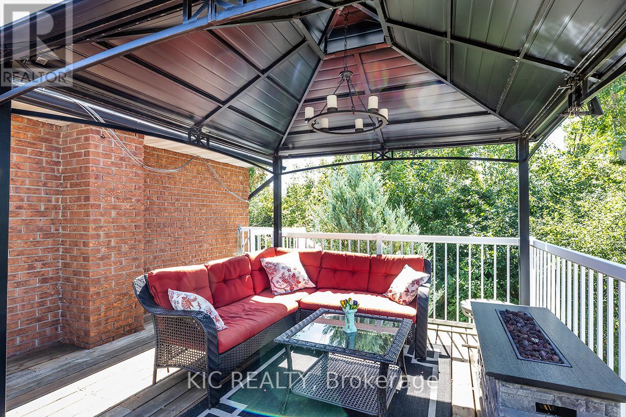 812 Frank Hill Road, Kawartha Lakes, Ontario  K9J 6X3 - Photo 39 - X12354331