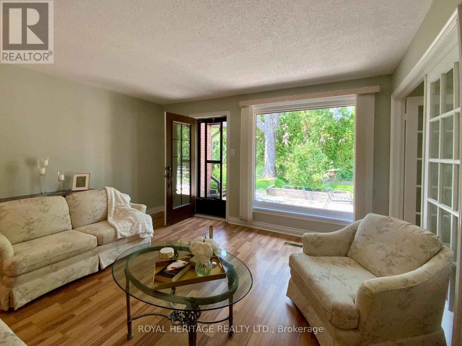 405 - 200 East Street S, Kawartha Lakes, Ontario  K0M 1A0 - Photo 7 - X12368523