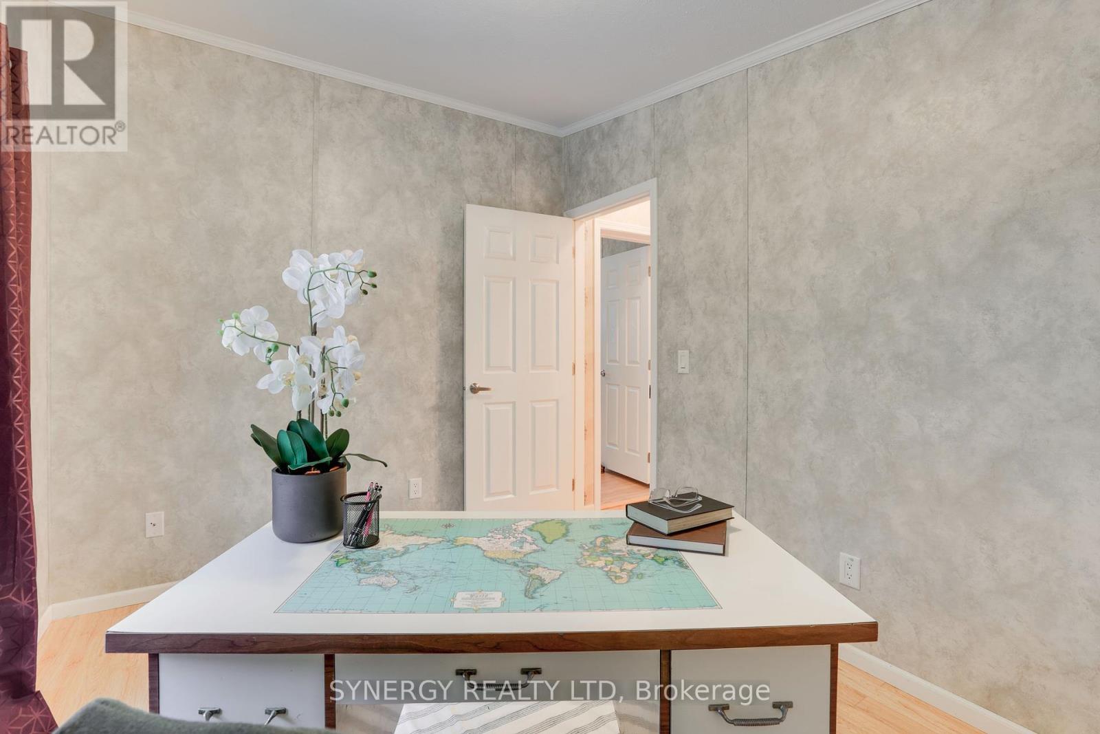 461 Richard Crescent, Strathroy-Caradoc, Ontario  N7G 0C5 - Photo 18 - X12213606