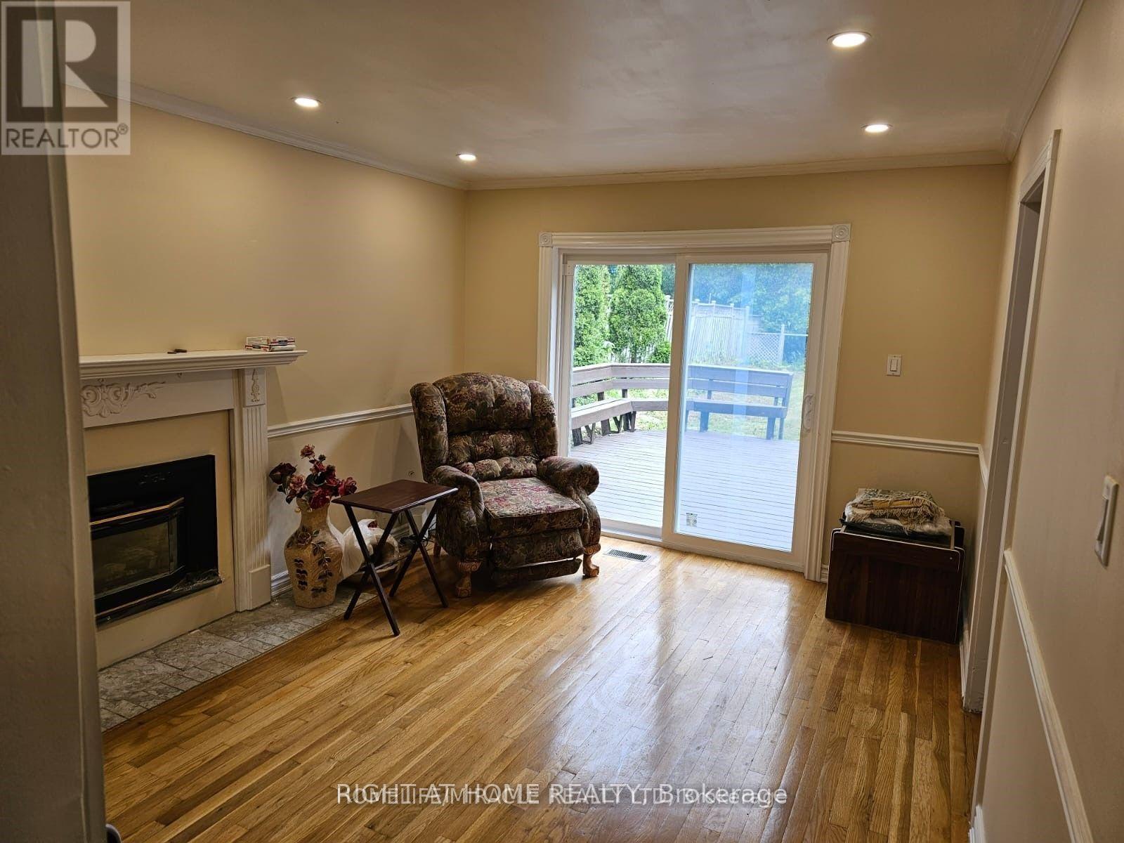 Main - 730 Sheppard Avenue, Pickering, Ontario  L1V 1G5 - Photo 5 - E12425342