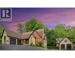 515 HAMILTON Drive, Ancaster, Ontario