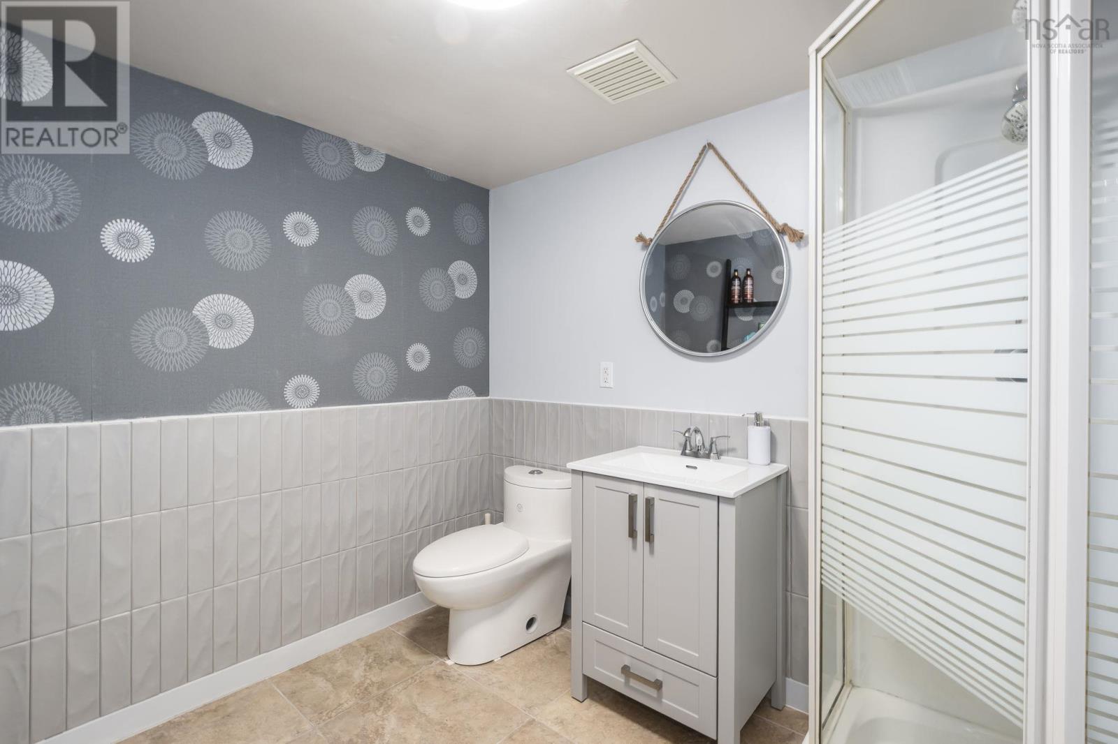 565 Lakeview Avenue, Middle Sackville, Nova Scotia  B4E 3B8 - Photo 22 - 202523070