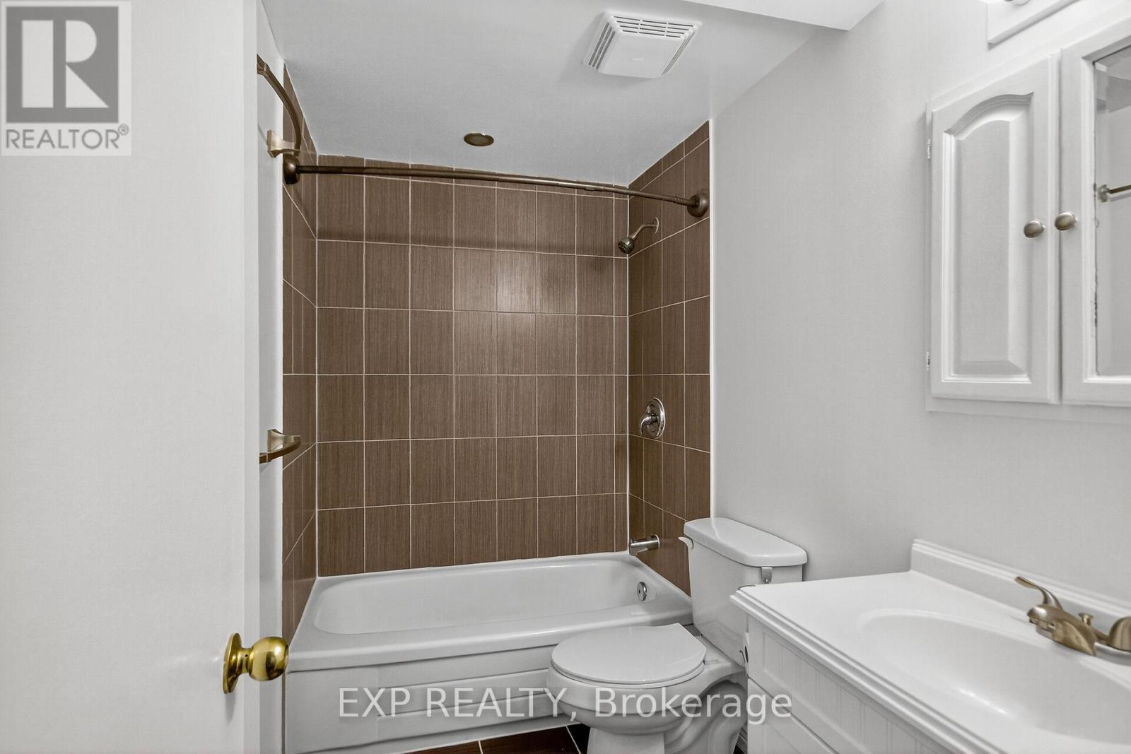 109 Theresa Private, Ottawa, Ontario  K1V 0E7 - Photo 28 - X12496904