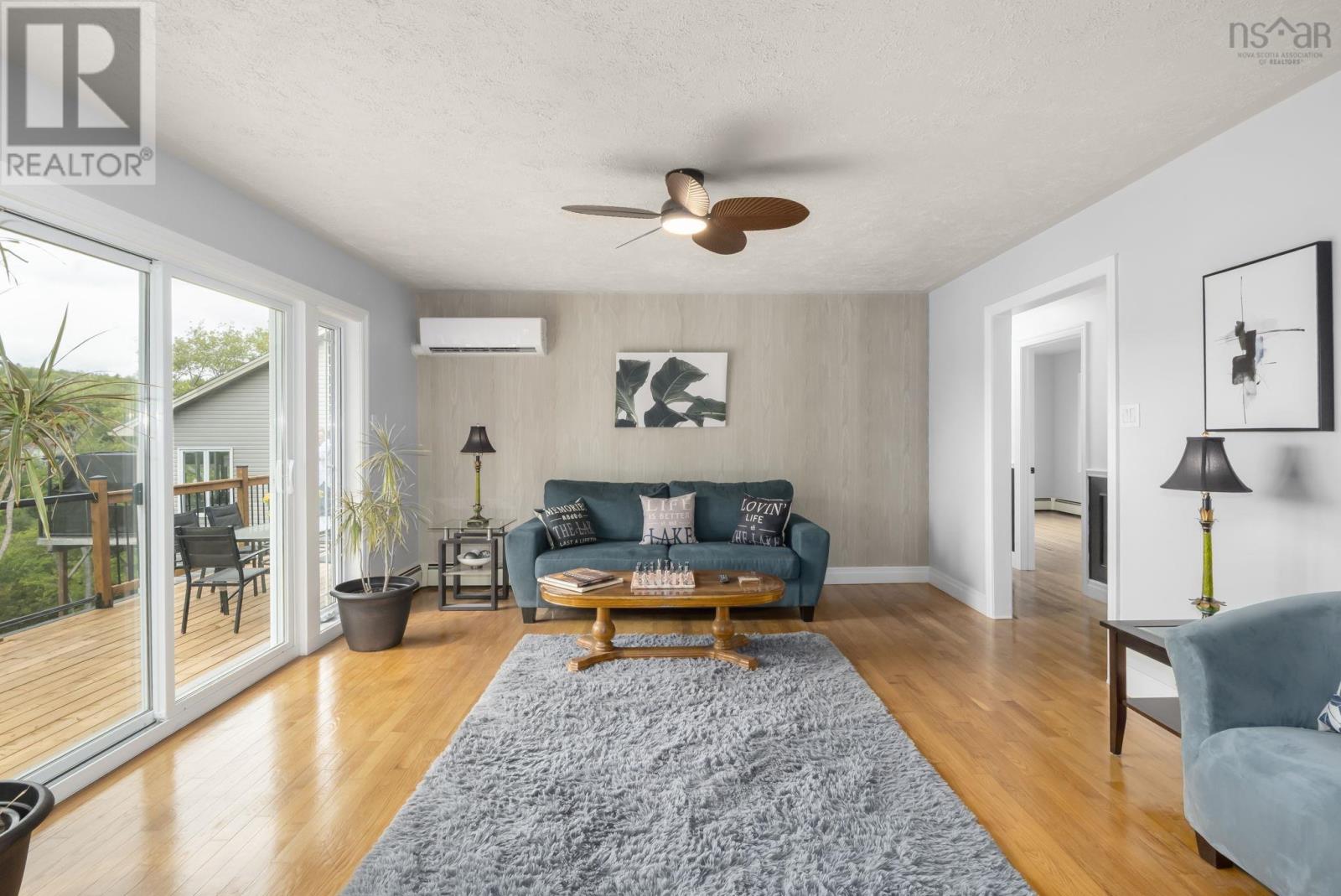 565 Lakeview Avenue, Middle Sackville, Nova Scotia  B4E 3B8 - Photo 5 - 202523070