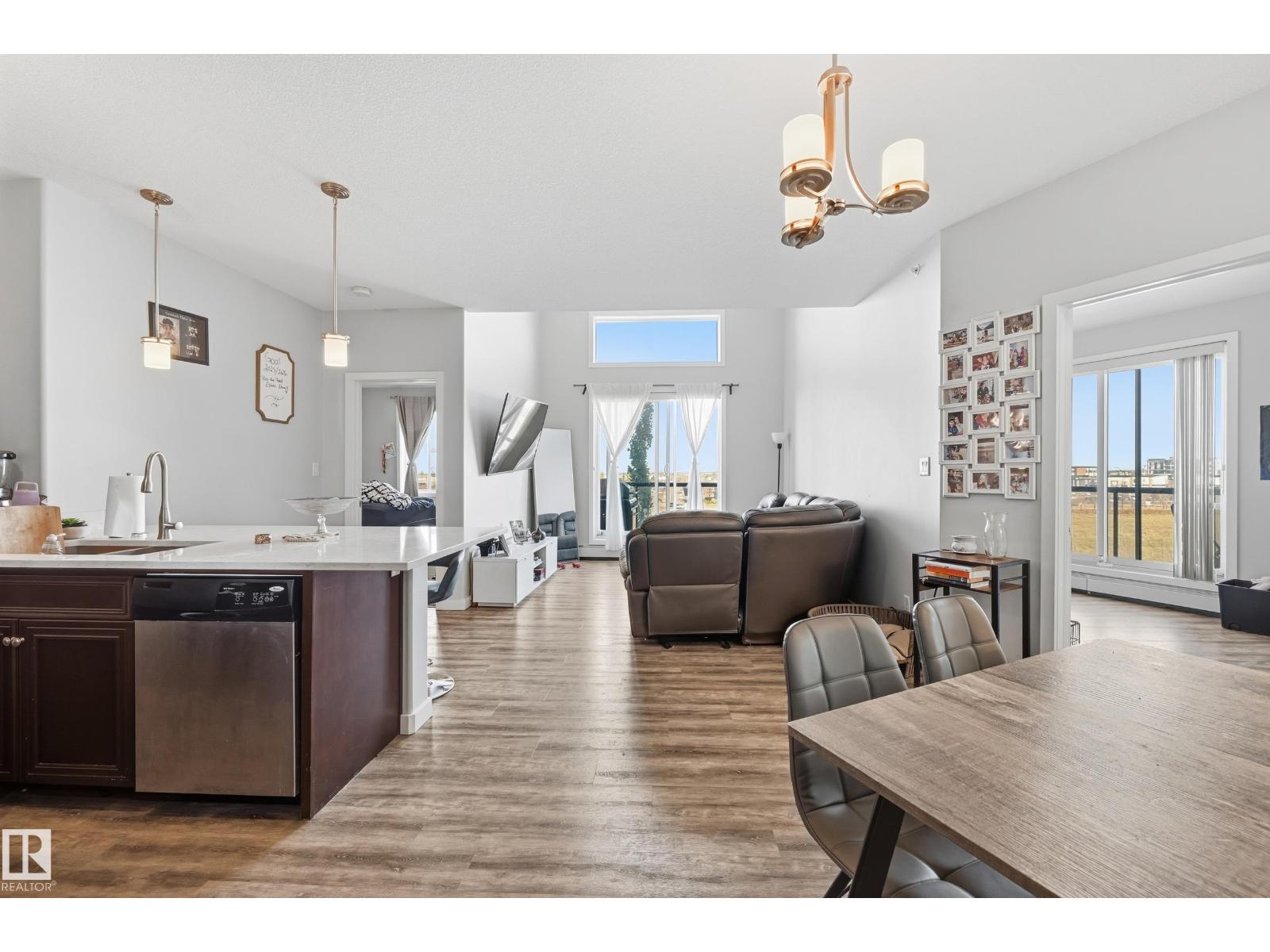 #411 304 AMBLESIDE LINK LI SW, Edmonton, Alberta