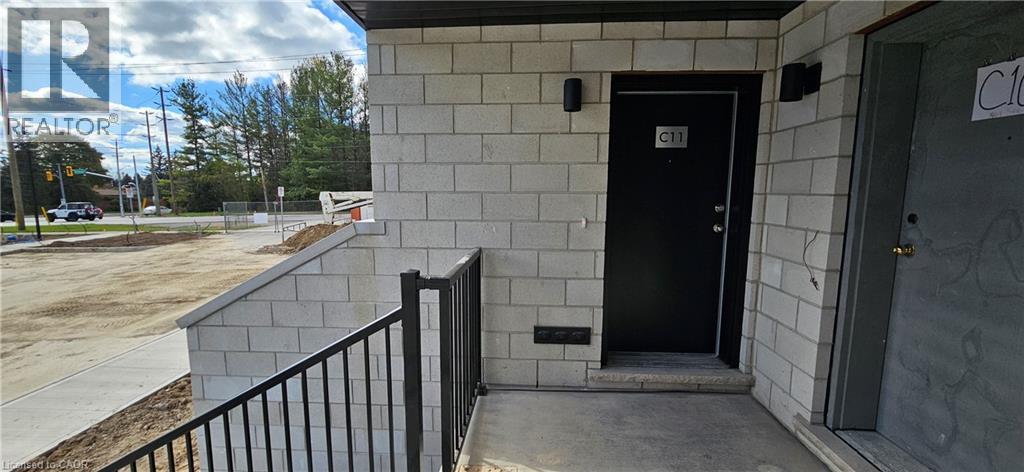 410 Northfield Drive W Unit# C11, Waterloo, Ontario  N2V 0J3 - Photo 2 - 40784855