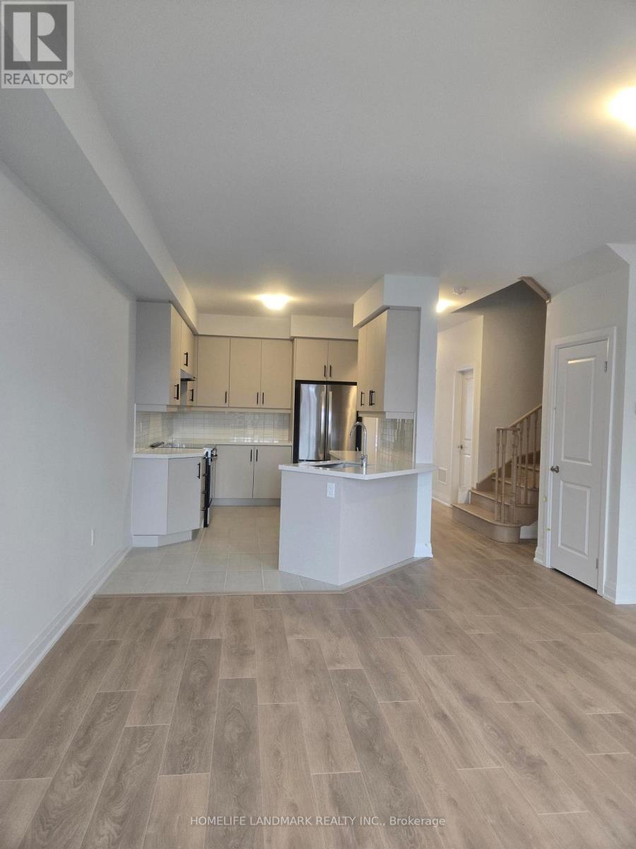 171 Seguin Street, Richmond Hill, Ontario  L4E 1N3 - Photo 5 - N12493676