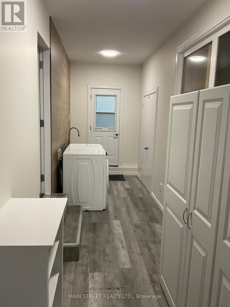 Main Floor - 4365 7th Line, Bradford West Gwillimbury, Ontario  L0G 1B0 - Photo 12 - N12494206