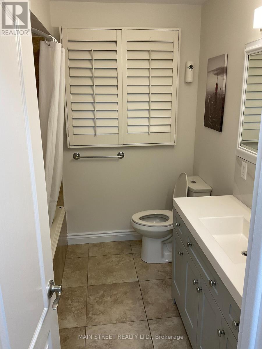 Main Floor - 4365 7th Line, Bradford West Gwillimbury, Ontario  L0G 1B0 - Photo 13 - N12494206