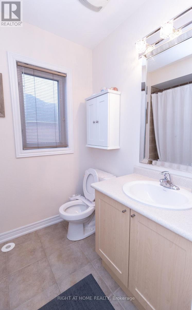 169 Zokol Drive, Aurora, Ontario  L4G 0C4 - Photo 22 - N12494290