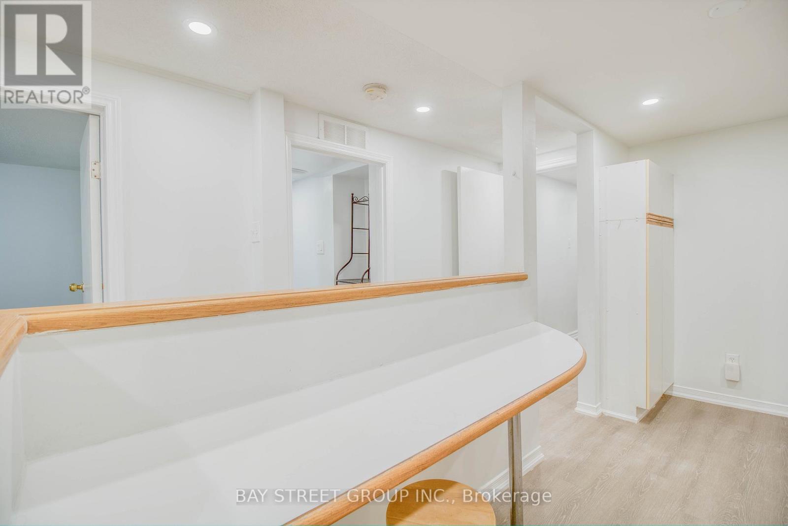 Basement #2 - 65 Davis Road N, Aurora, Ontario  L4G 2B4 - Photo 11 - N12494510