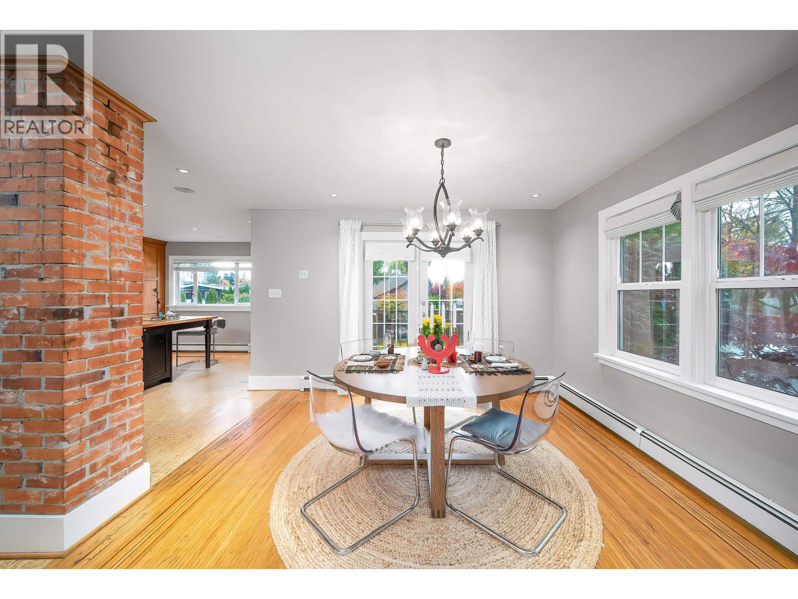 2896 W 41st Avenue, Vancouver, British Columbia  V6N 3C6 - Photo 3 - R3063693