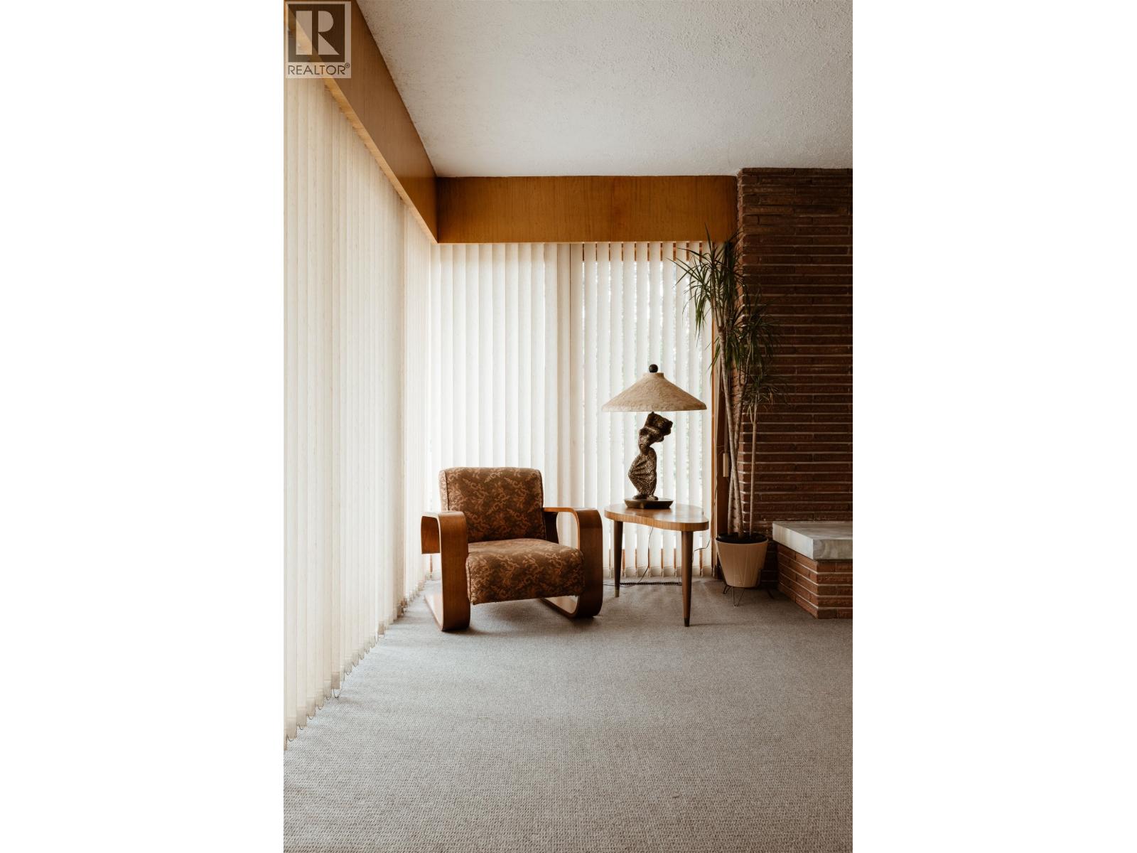 6171 Collingwood Street, Vancouver, British Columbia  V6N 1T5 - Photo 6 - R3063711