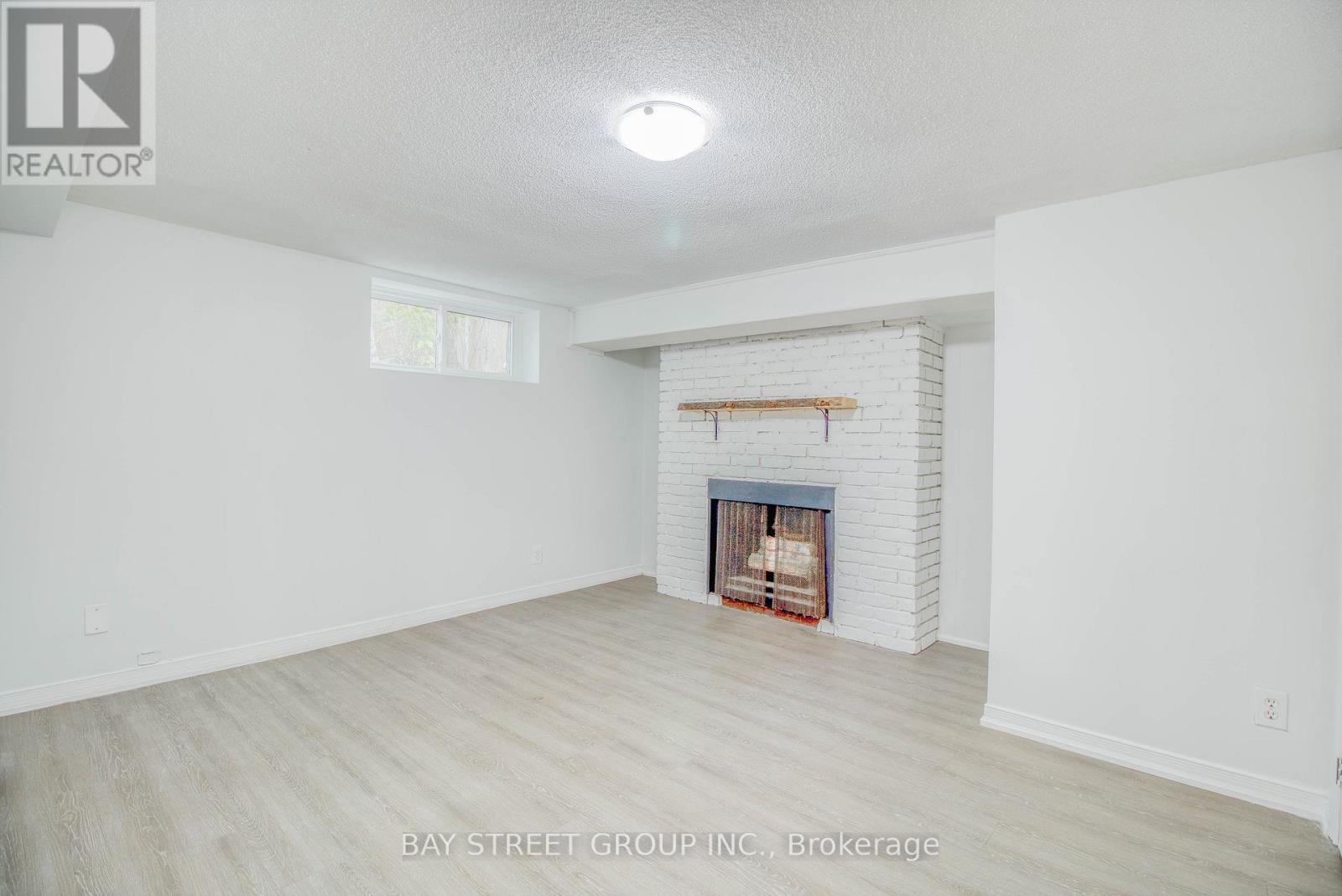 Basement #2 - 65 Davis Road N, Aurora, Ontario  L4G 2B4 - Photo 16 - N12494510