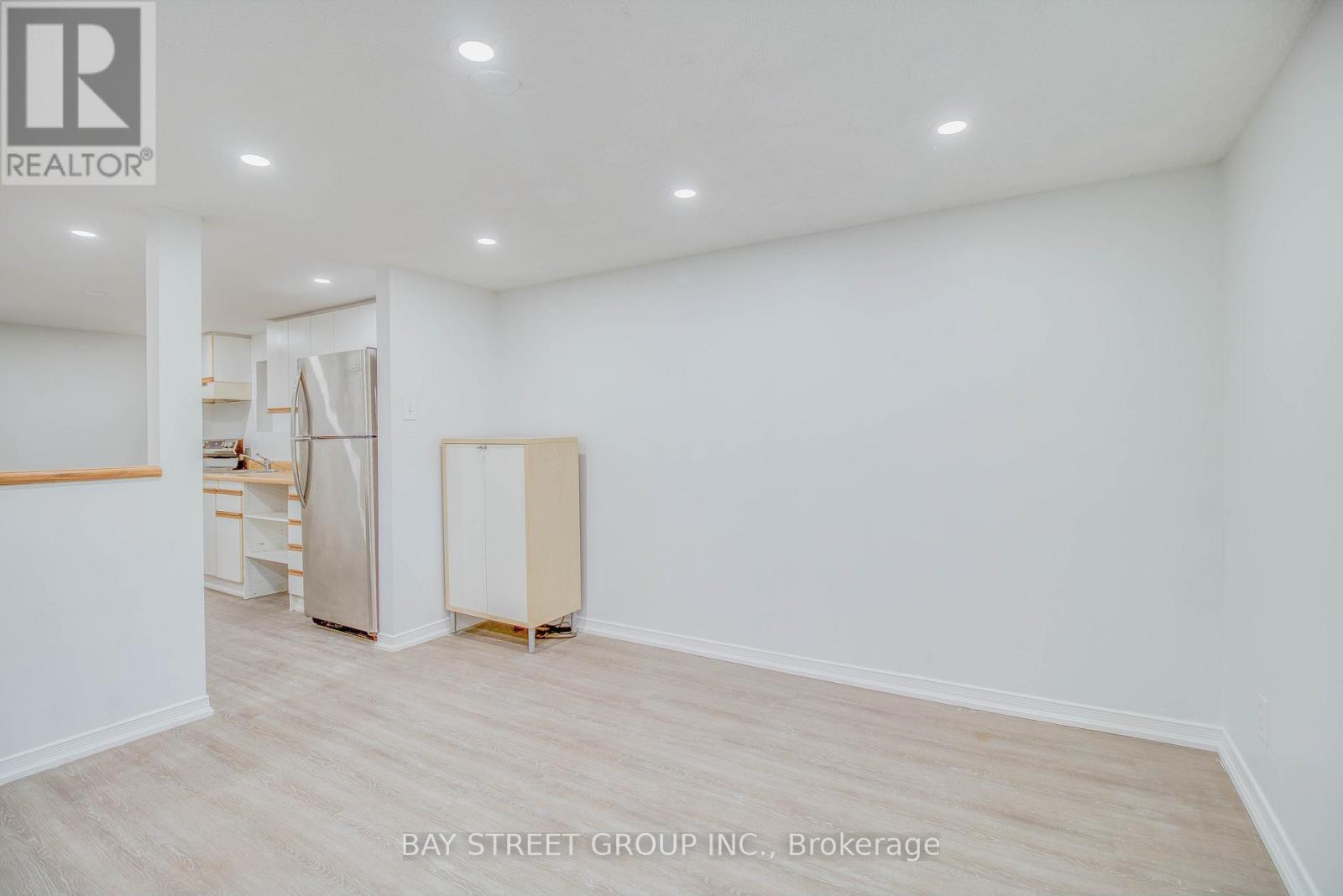 Basement #2 - 65 Davis Road N, Aurora, Ontario  L4G 2B4 - Photo 9 - N12494510