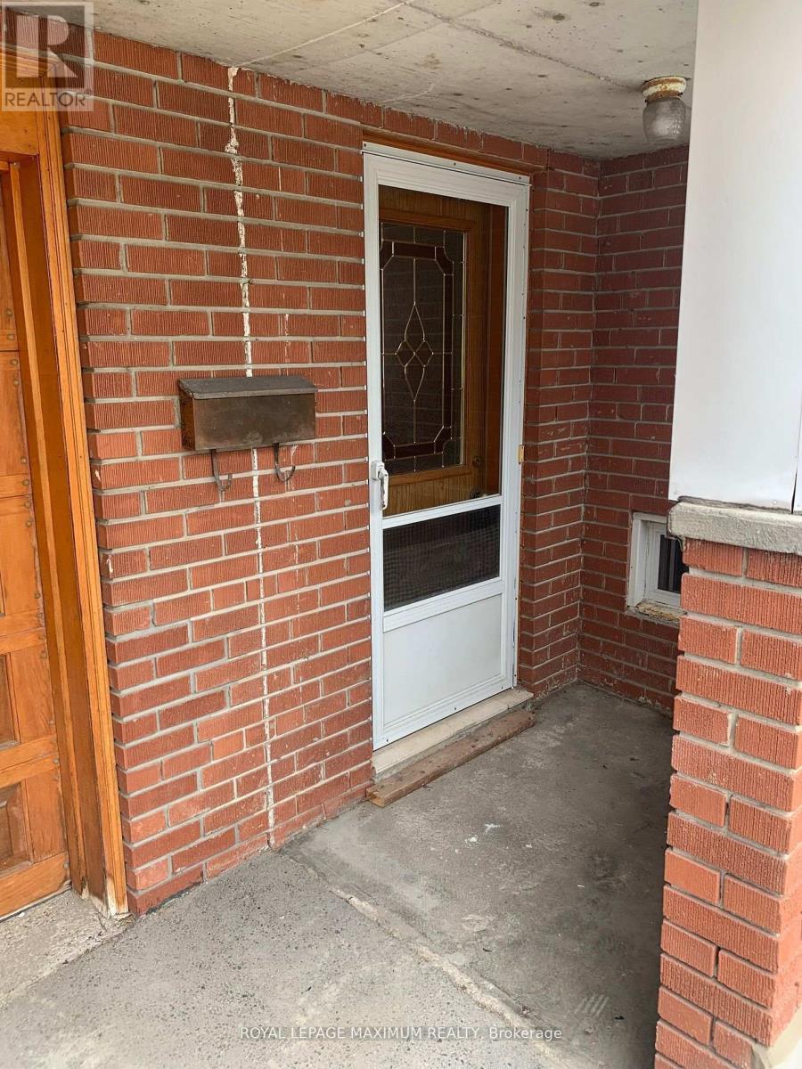 155 Rainbow Drive, Vaughan, Ontario  L4L 2K8 - Photo 11 - N12495000