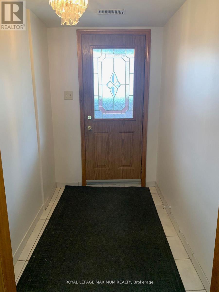 155 Rainbow Drive, Vaughan, Ontario  L4L 2K8 - Photo 12 - N12495000