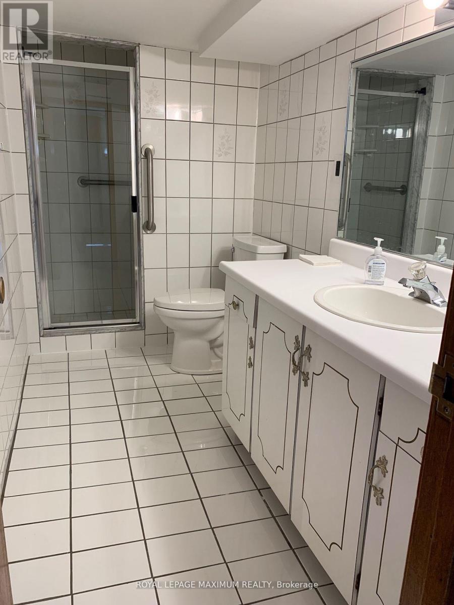 155 Rainbow Drive, Vaughan, Ontario  L4L 2K8 - Photo 9 - N12495000