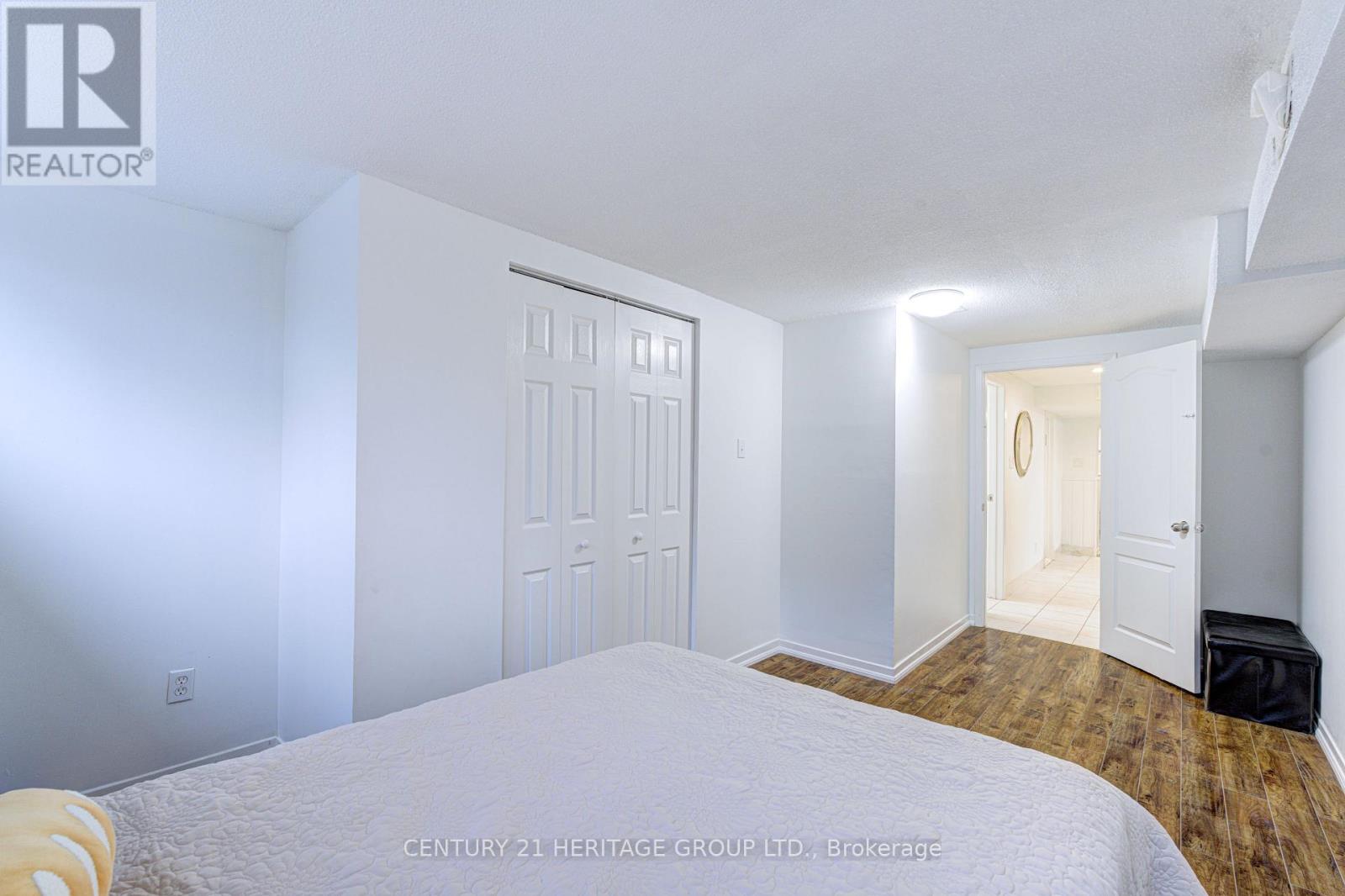 82 Harrison Drive, Newmarket, Ontario  L3Y 4P4 - Photo 35 - N12495592