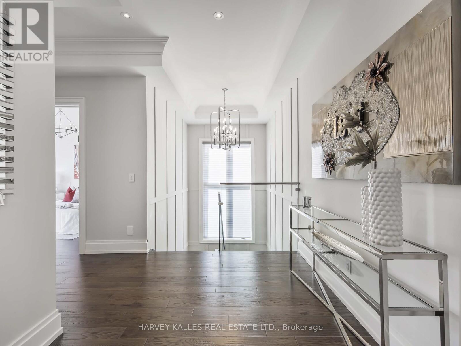 10 Malaren Road, Vaughan, Ontario  L6A 1E5 - Photo 21 - N12496584