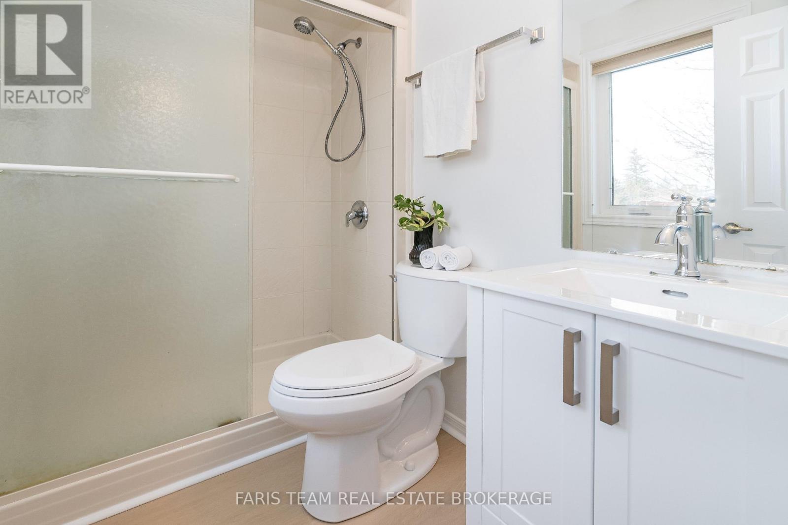 2 Heritage Road, Innisfil (Cookstown), Ontario  L0L 1L0 - Photo 25 - N12457126