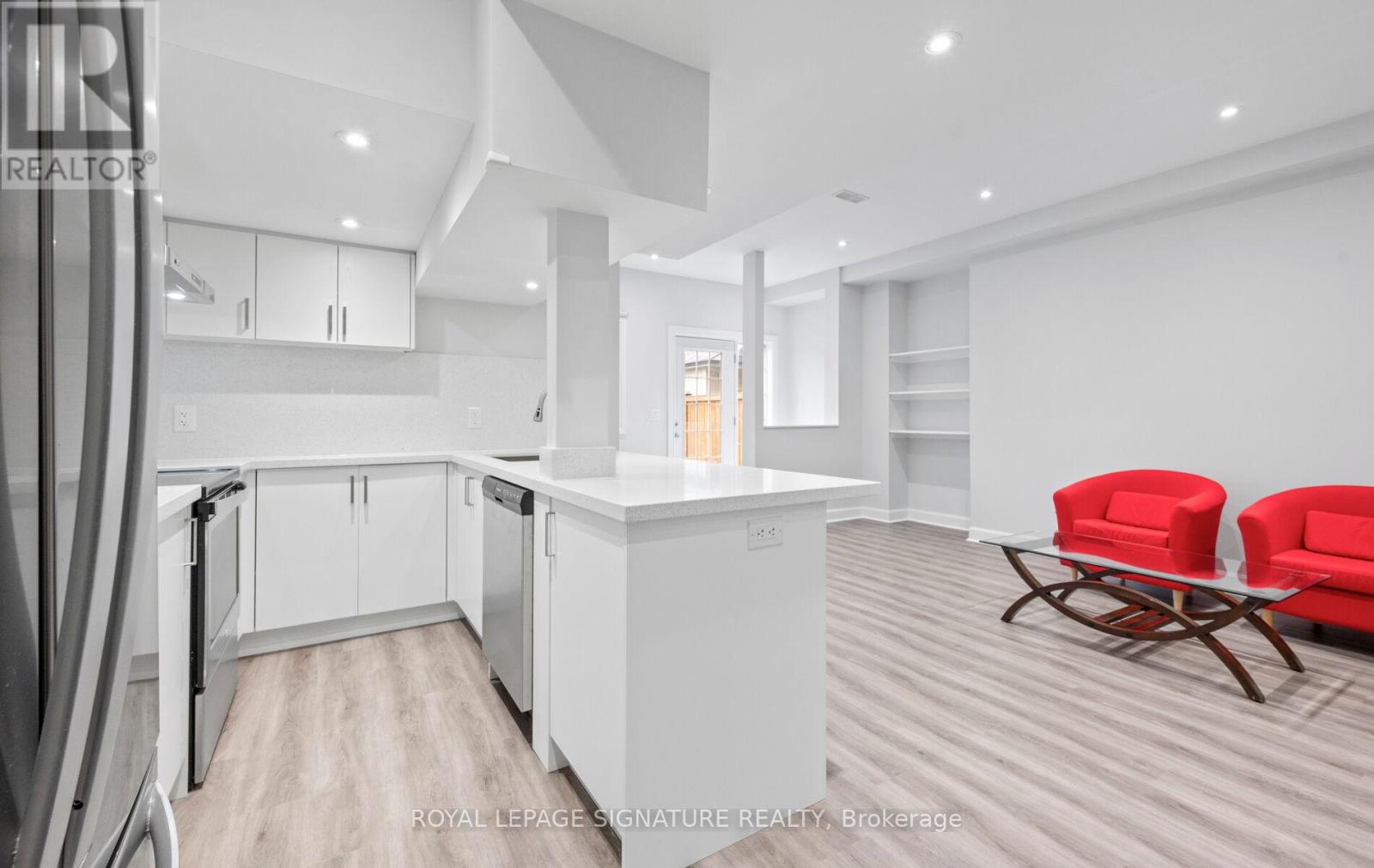 35 Clara May Avenue, East Gwillimbury, Ontario  L9N 0R4 - Photo 45 - N12493468