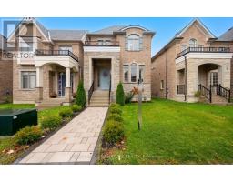 35 CLARA MAY AVENUE, East Gwillimbury, Ontario