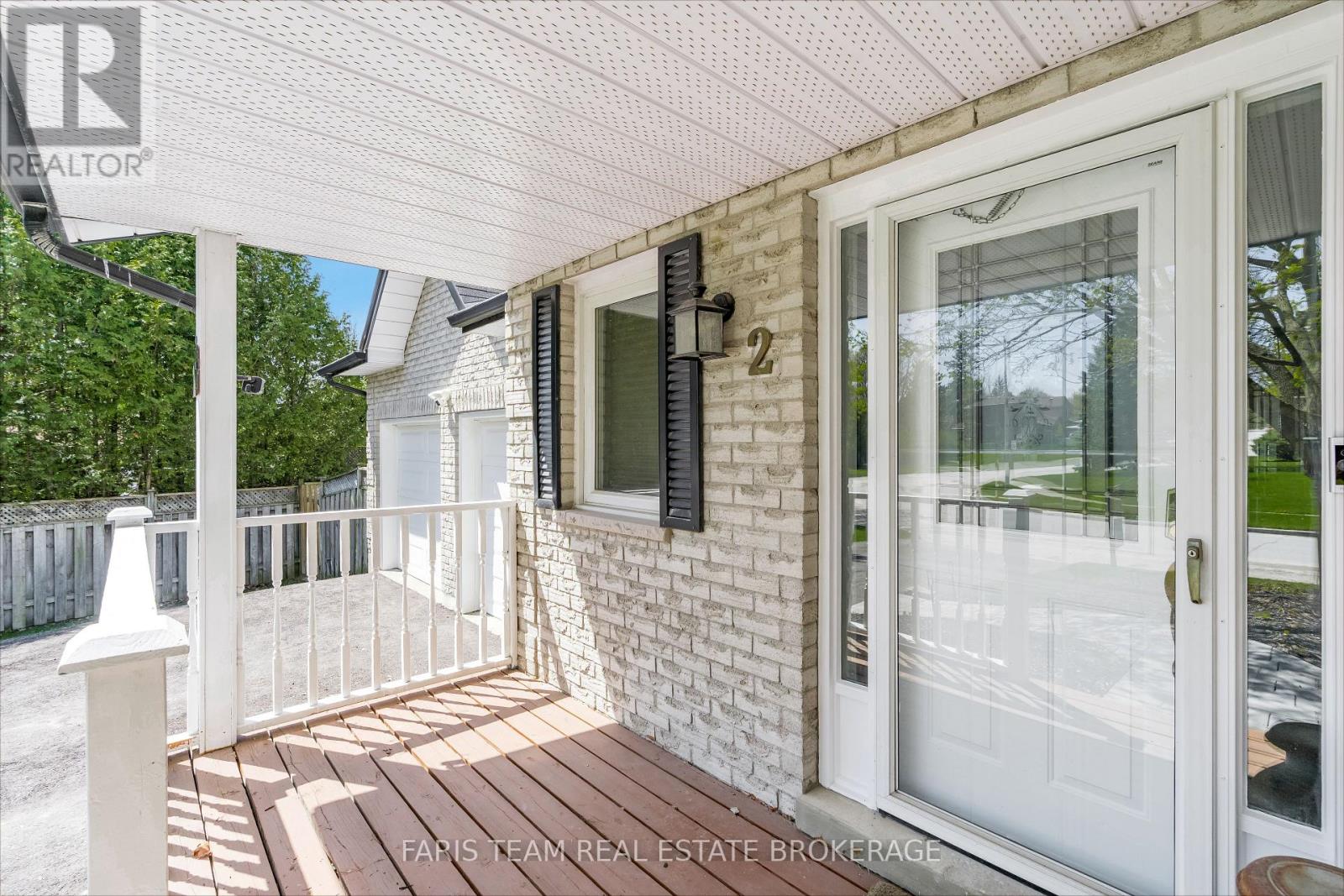 2 Heritage Road, Innisfil (Cookstown), Ontario  L0L 1L0 - Photo 5 - N12457126